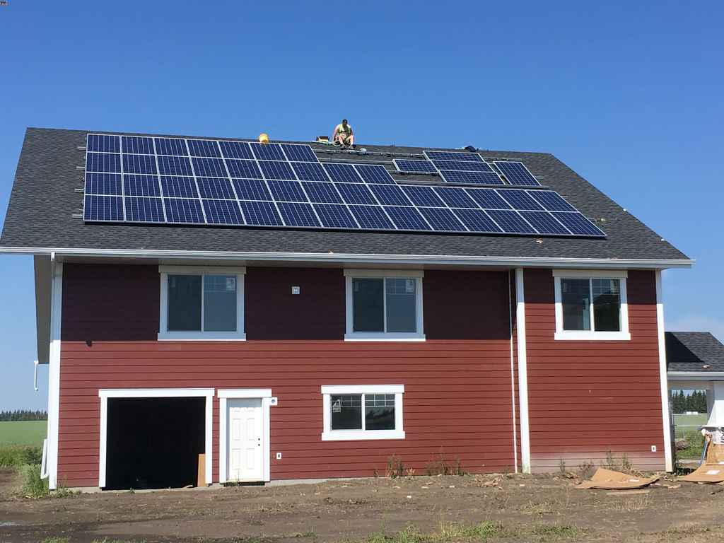 solar roofing system Edmonton, AB