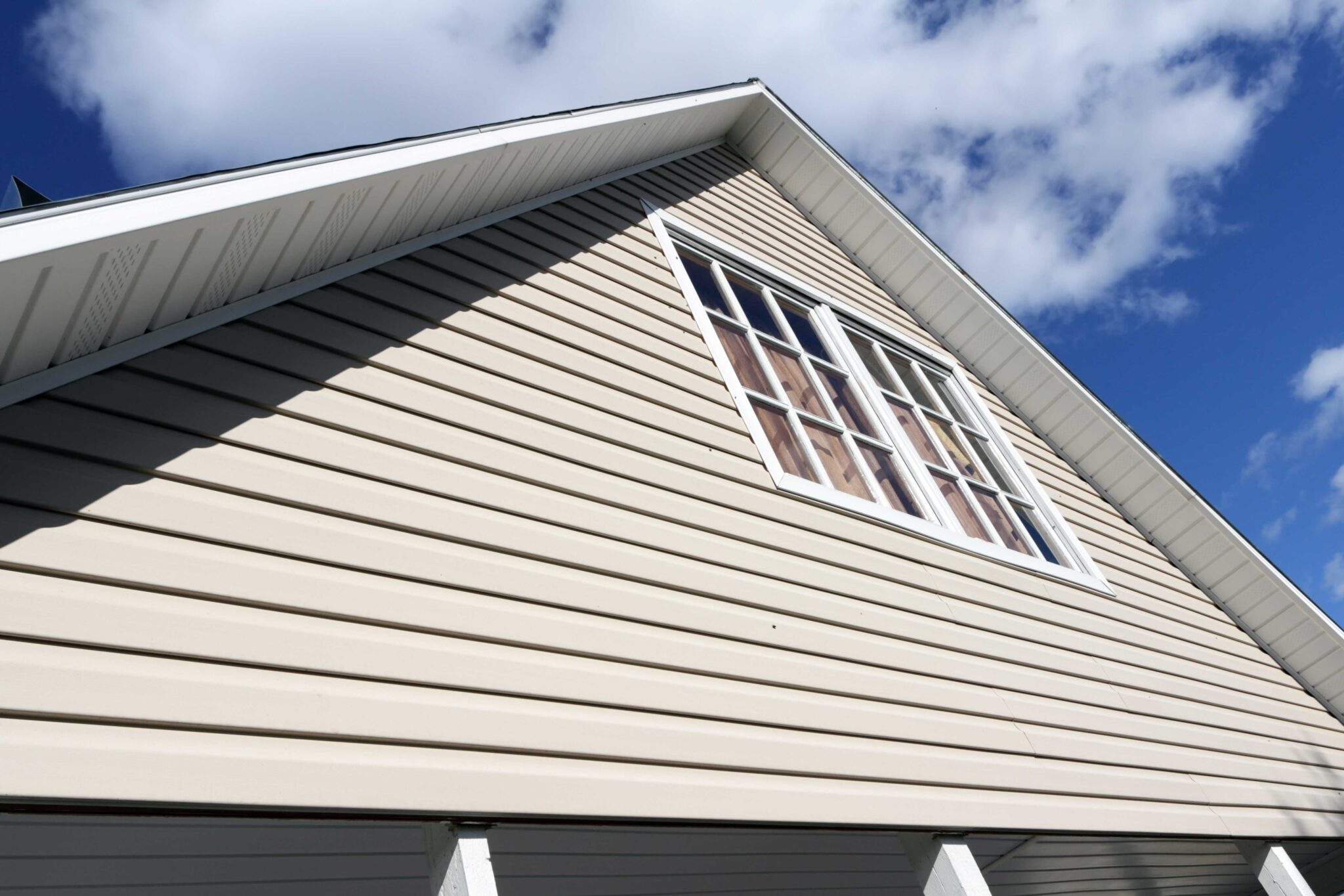 How Much Does It Cost to Install Siding? Jayson Global Roofing