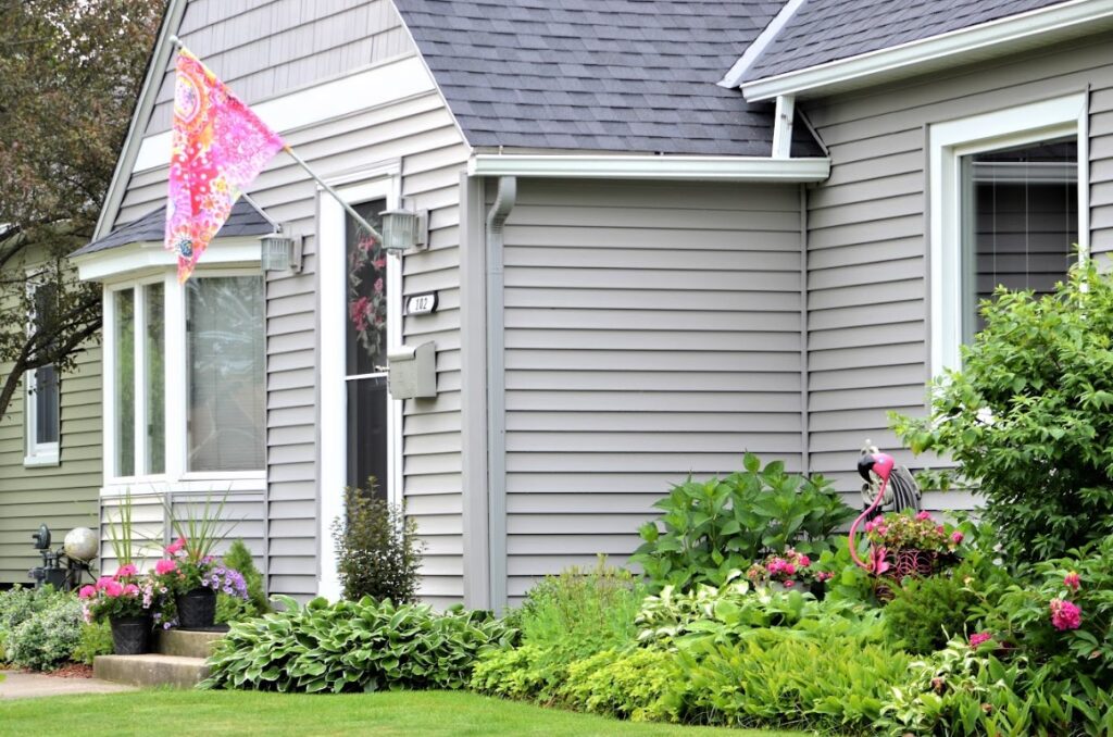 how long will new siding last, siding longevity in Edmonton