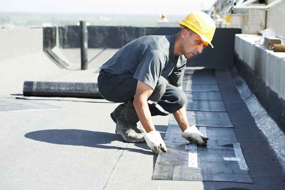 certified commercial roofing expert in Edmonton